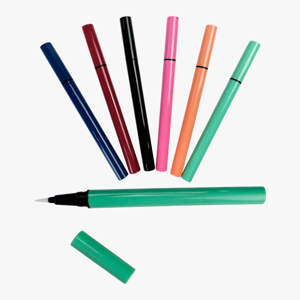 Delinieador Liquido con Pegamento para Ojos de Larga Duracion Kiss She